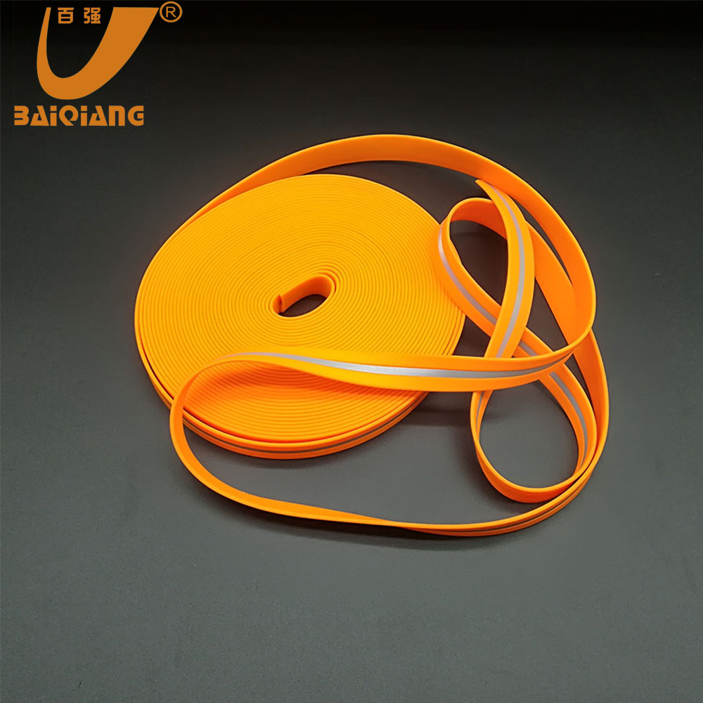 Waterproof Synthetic Reflective PVC Coated Nylon Webbing for Making Dog Collar and Leash